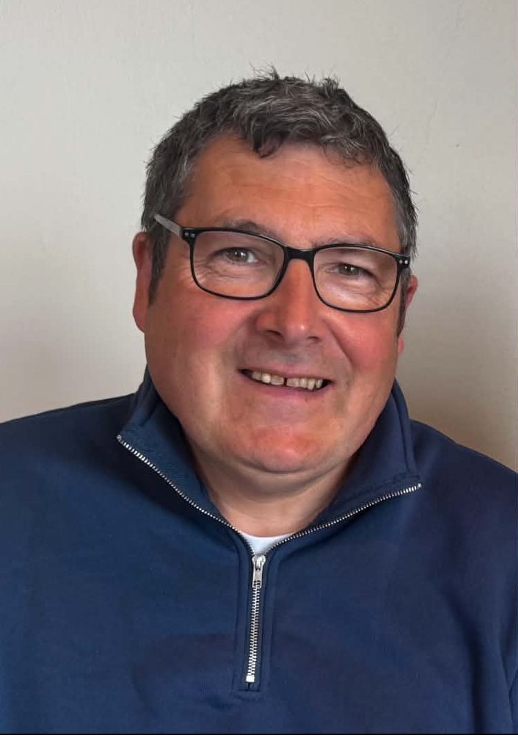 Dr Nigel Farrell
